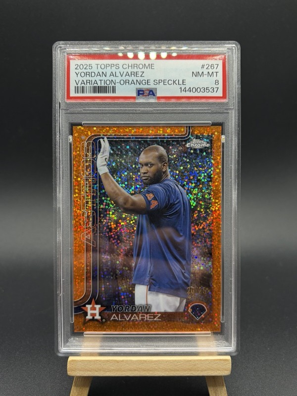 2025 Topps Chrome #267 Yordan Alvarez Orange Speckle Image Variation /25 PSA 8