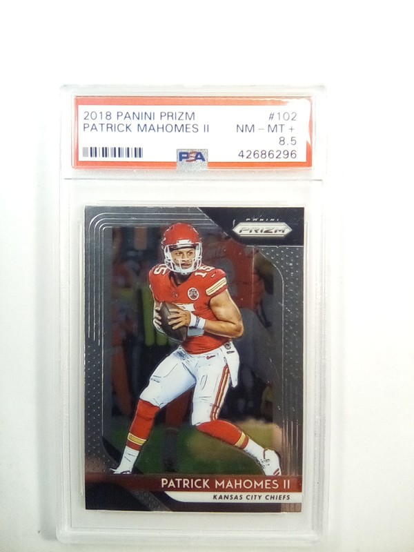 2018 Prizm Patrick Mahomes II 2nd Year PSA 8.5