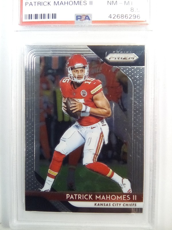 2018 Prizm Patrick Mahomes II 2nd Year PSA 8.5 view 2