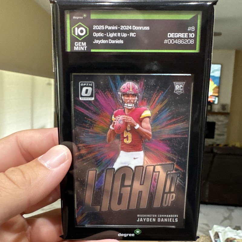 2024 PANINI DONRUSS OPTIC LIGHT IT UP #8 JAYDEN DANIELS ROOKIE RC PSA 10