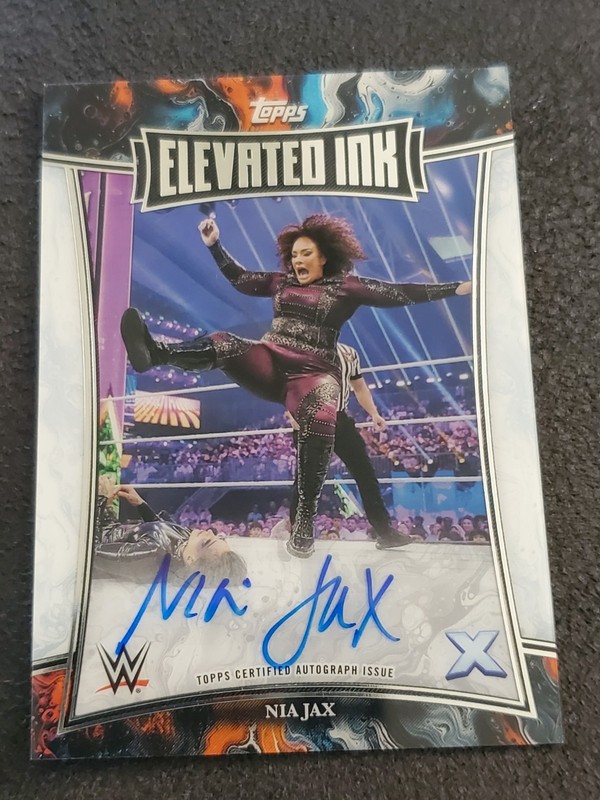 NIA JAX 2025 TOPPS WWE EXALTED ELEVATED INK AUTO