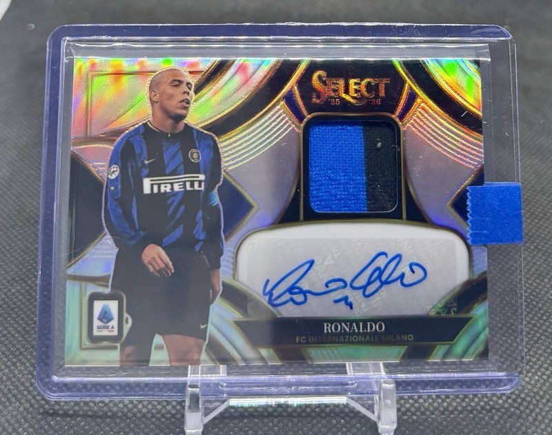 2025-26 Panini Select Serie A Ronaldo Patch Auto R9 Inter Milan