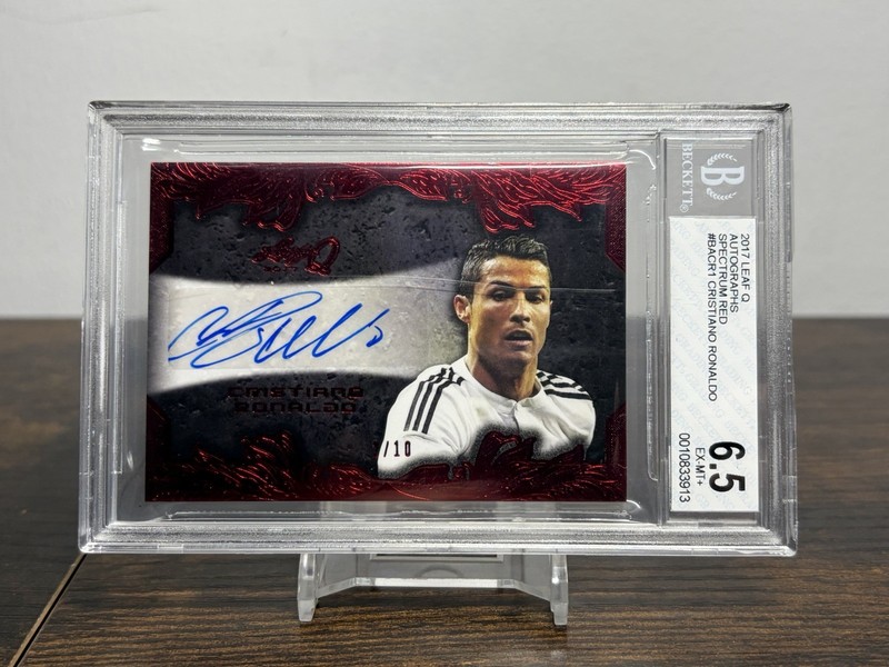 2017 Cristiano Ronaldo Leaf Q BGS 6.5 Auto 9 SSP /10 Red