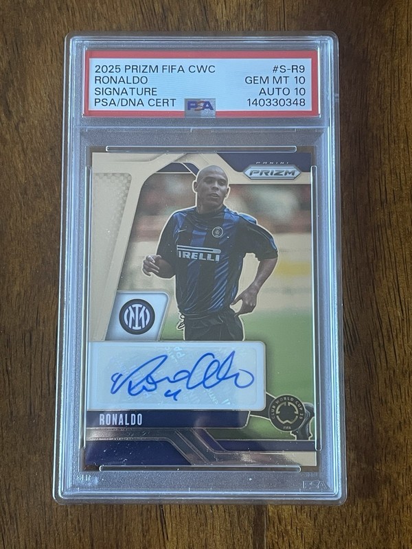 2025 Prizm FIFA Ronaldo Signature Auto PSA 10 Auto 10 #S-R9