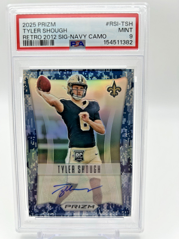 2025 Panini Prizm Camo Retro (2012) Sig-Navy Auto /25 Tyler Shough PSA 9