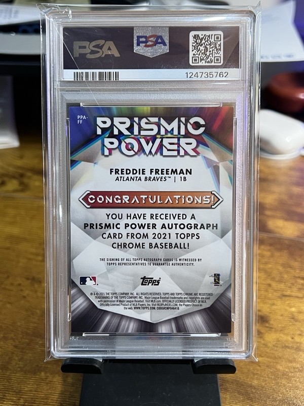 2021 Topps Chrome - Prismic Power Autographs Freddie Freeman #PPA-FF Red /5 view 2