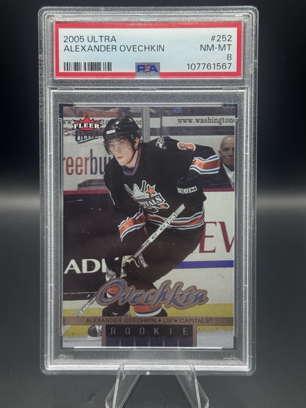 Fleer 2005-06 Ultra Alex Ovechkin Rookie #252 Capitals PSA 8