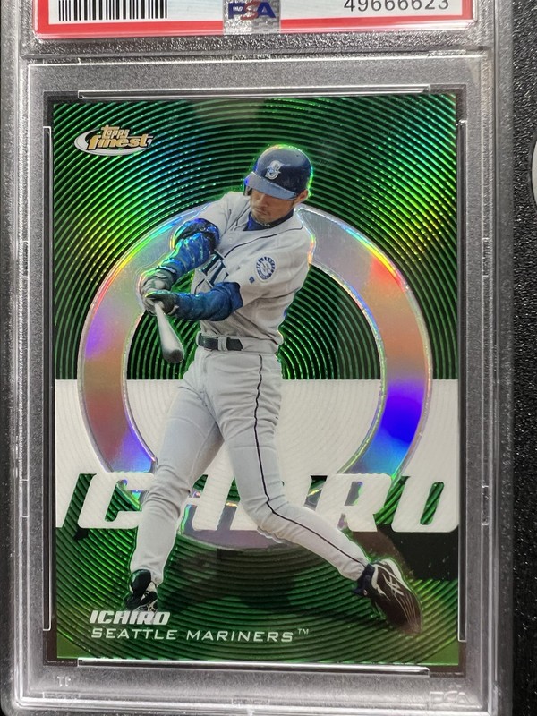 2005 FINEST Green REFRACTOR #53 ICHIRO SUZUKI HOF /199 PSA 9 view 2