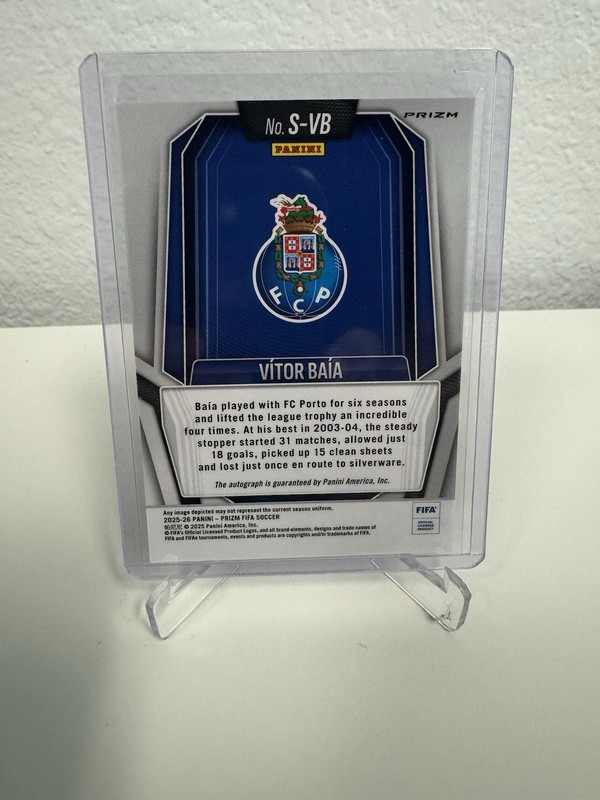 Panini Prizm FIFA 2025-26 Vítor Baía FC Porto Auto BLUE SHIMMER view 2