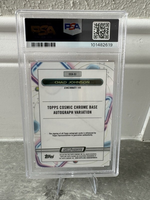 2023 Topps Cosmic Chad Johnson Ocho Cinco #CCA-CJ Orange Galactic /25 Auto PSA 9 view 2
