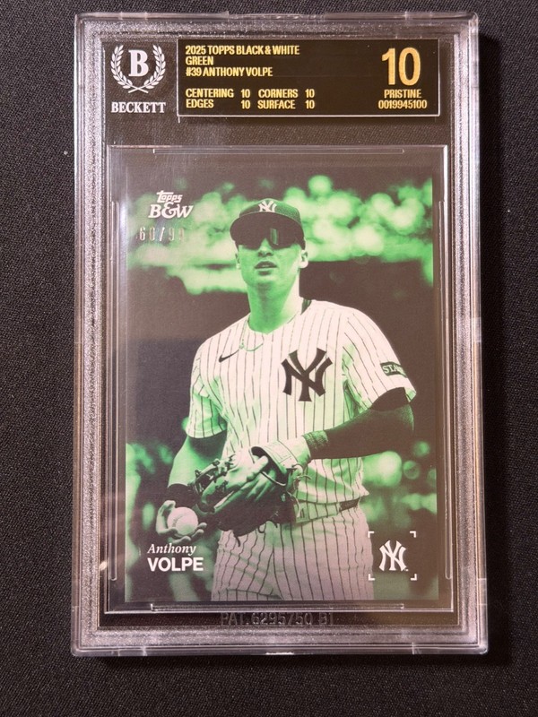 2025 TOPPS BLACK & WHITE ANTHONY VOLPE #39 GREEN /99 BGS 10 PRISTINE BLACK LABEL