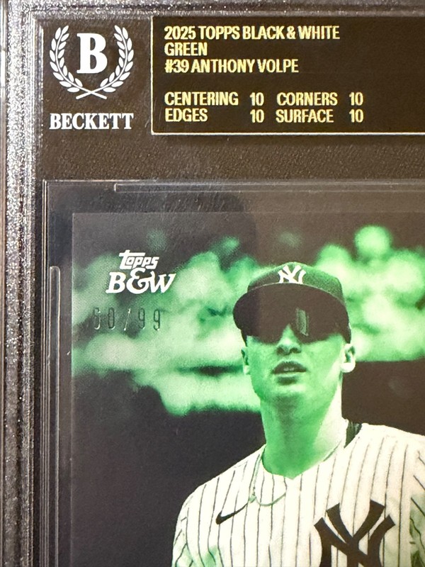 2025 TOPPS BLACK & WHITE ANTHONY VOLPE #39 GREEN /99 BGS 10 PRISTINE BLACK LABEL view 2
