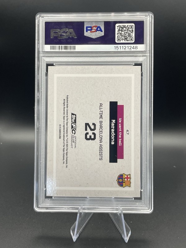 2025 Topps FC Barcelona Team Set Black Icy#47 DIEGO MARADONA /10 PSA 10 view 2