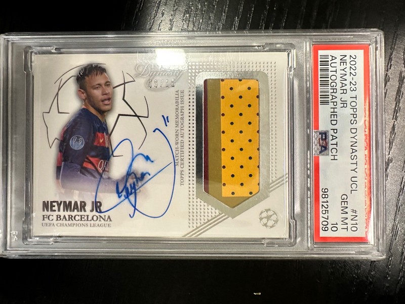 2022-23 Topps Dynasty UCL Soccer #N10 Neymar Match-Worn Patch AUTO 9/10 PSA 10