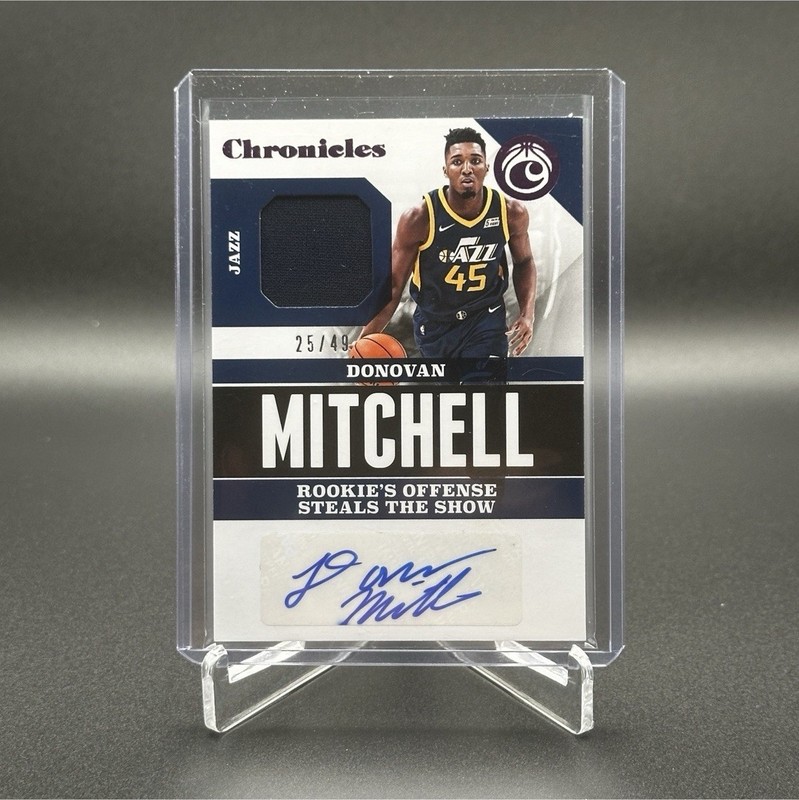 Panini 2017-18 Chronicles Donovan Mitchell Signature Swatches Auto Patch RC /49