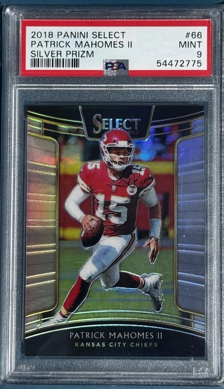 Patrick Mahomes II 2018 Panini Select Concourse #66 Silver Prizm PSA 9 Mint