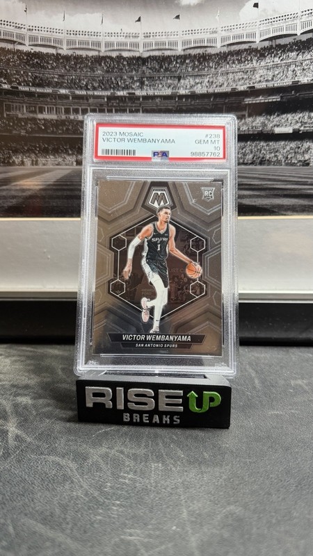 PSA 10 Gem MT * 2023 Panini Mosaic Victor Wembanyama Rookie Card