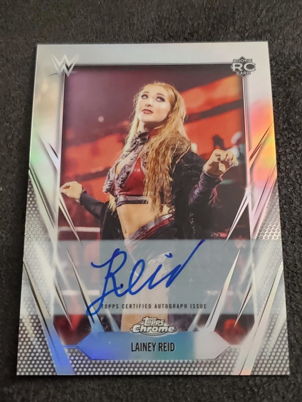 Lainey Reid 2026 Topps Chrome WWE RC Rookie Auto Refractor #BCA-LNY Variation
