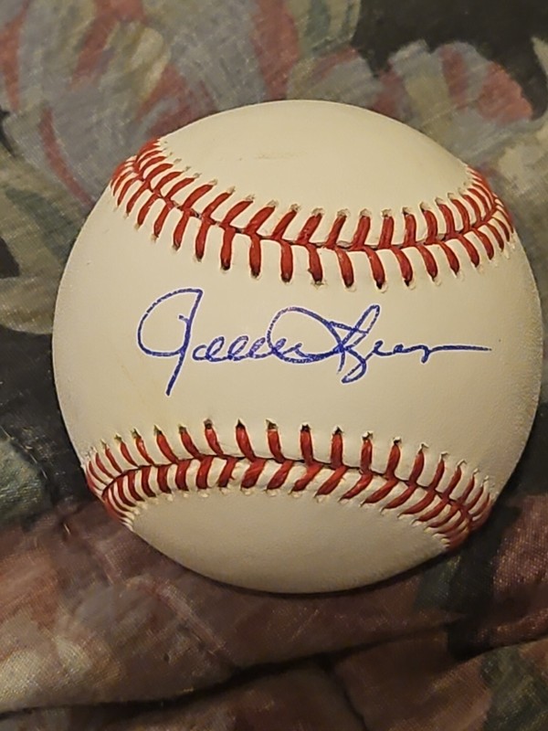 Rollie Fingers signed GAME USED baseball autographed romlb official auto mlb 1