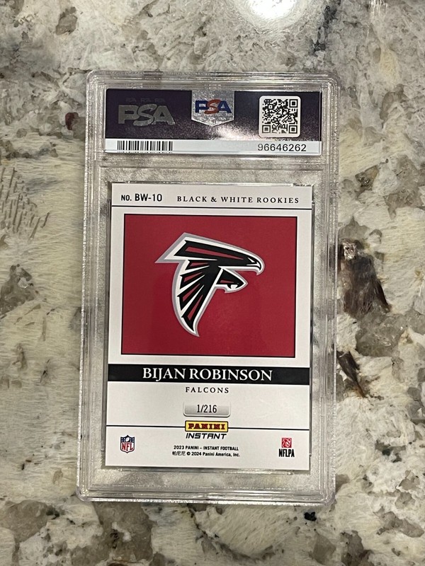 2023 Panini Instant NFL Bijan Robinson RC Black & White Rookies #BW10 PSA 10 view 2