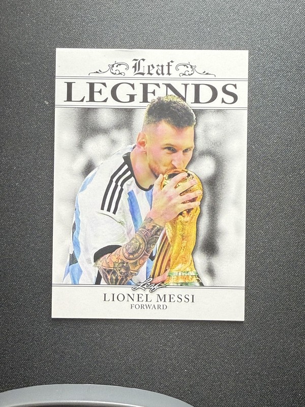 Lionel Messi 2024 Leaf Legends LA08 RC 10 count lot 