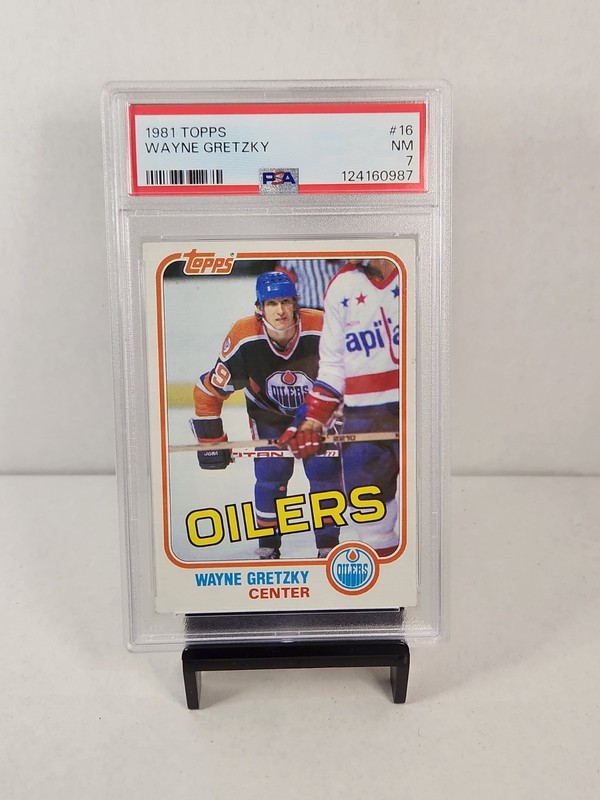 1981 Topps #16 Wayne Gretzky PSA Near Mint 7 Oilers HOF