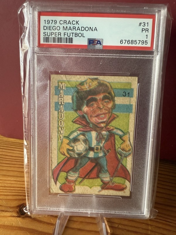 1979 CRACK SUPER FUTBOL #31 DIEGO MARADONA PSA 1 EXTREMELY RARE