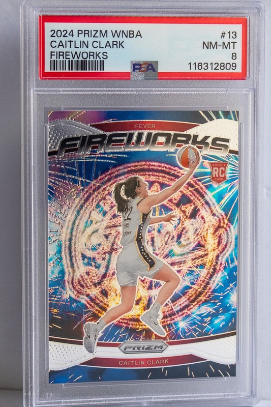 2024  PRIZM WNBA FIREWORKS #13 CAITLIN CLARK  PSA 8  ROOKIE