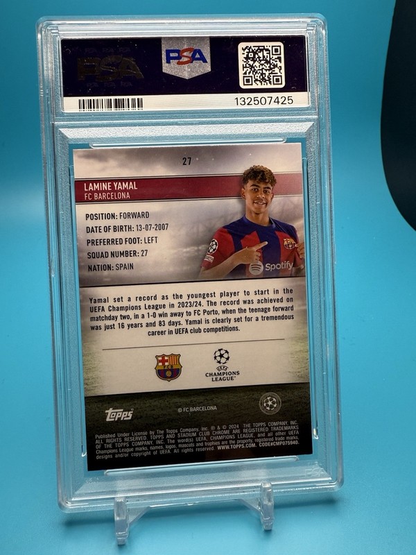 2023-24 LAMINE YAMAL TOPPS STADIUM CLUB CHROME ROOKIE CARD PSA 9 view 2