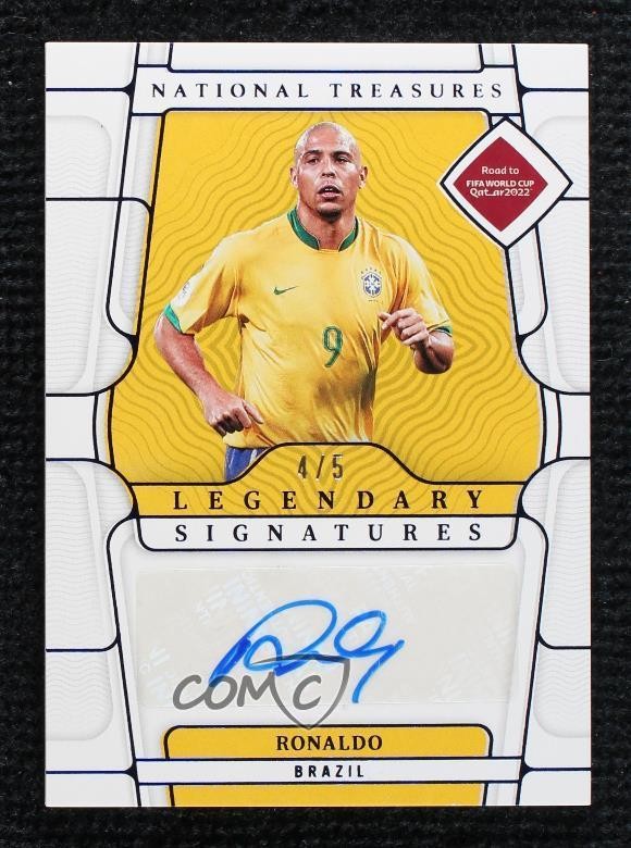2022 Panini National Treasures Road to FIFA World Cup Sapphire 4/5 Ronaldo Auto