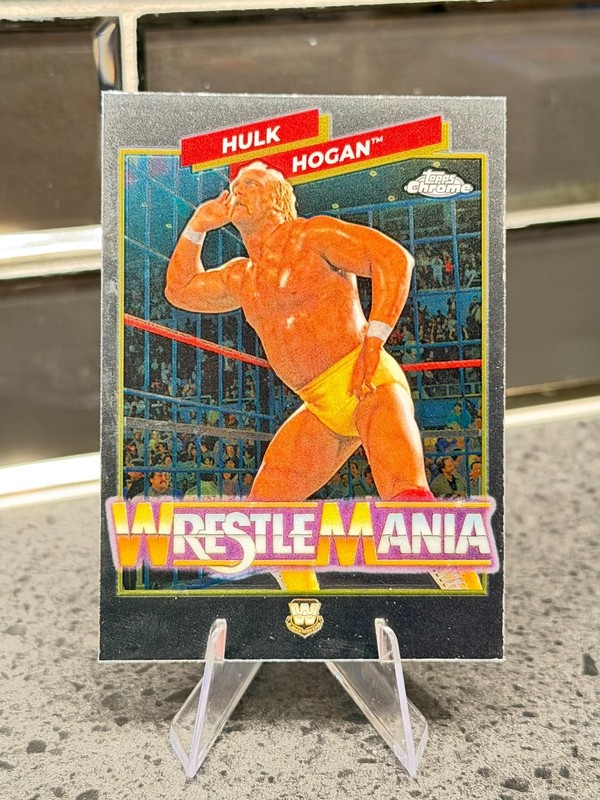 2026 WWE Topps Chrome Wrestlemania Recall #WMR-15 Hulk Hogan, Legend
