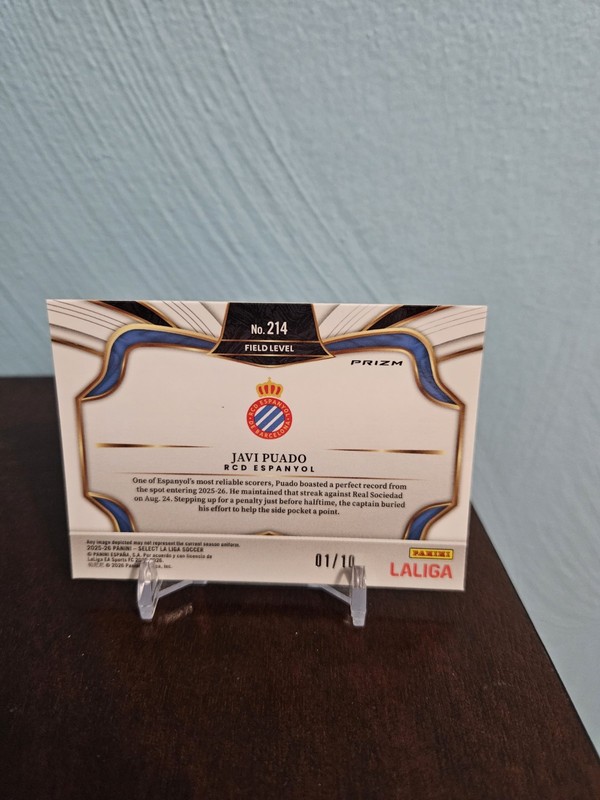 2026 Select La Liga Javi Puado Gold Mojo Field Level Prizm 1/10 - RCD ESPANYOL view 2