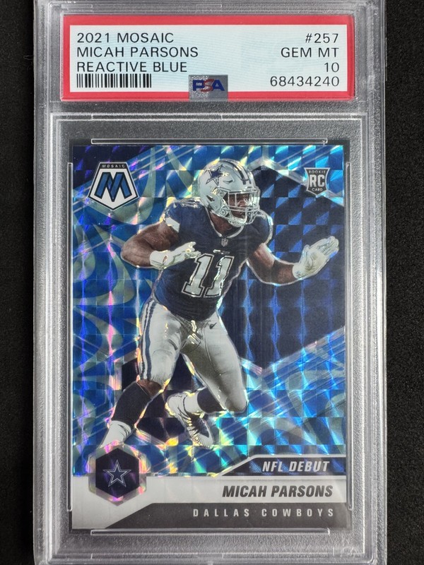 2021 Panini Mosaic NFL Debut Micah Parsons #257 Reactive Blue RC ROOKIE PSA 10