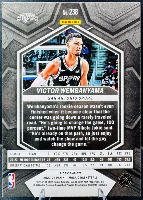 2023-24 Panini Mosaic Victor Wembanyama GREEN Mosaic PRIZM #238 Spurs RC view 2
