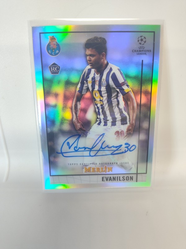 ⚽Variation 2020-21 Topps Merlin Evanilson RC Auto Holo Refractor Silver Rookie
