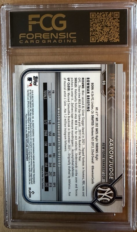 2022 Bowman Chrome B/W Mini Diamond Refractor #90 Aaron Judge Red 81/199 FCG 9 view 2