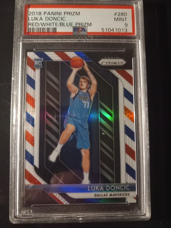 PANINI PRIZM 2018 LUKA DONCIC ROOKIE RED WHITE BLUE PSA 9
