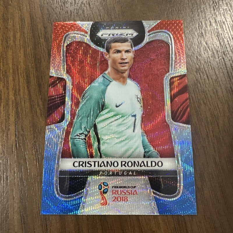 2018 Panini Prizm World Cup - Cristiano Ronaldo #154 Red & Blue Wave Prizm