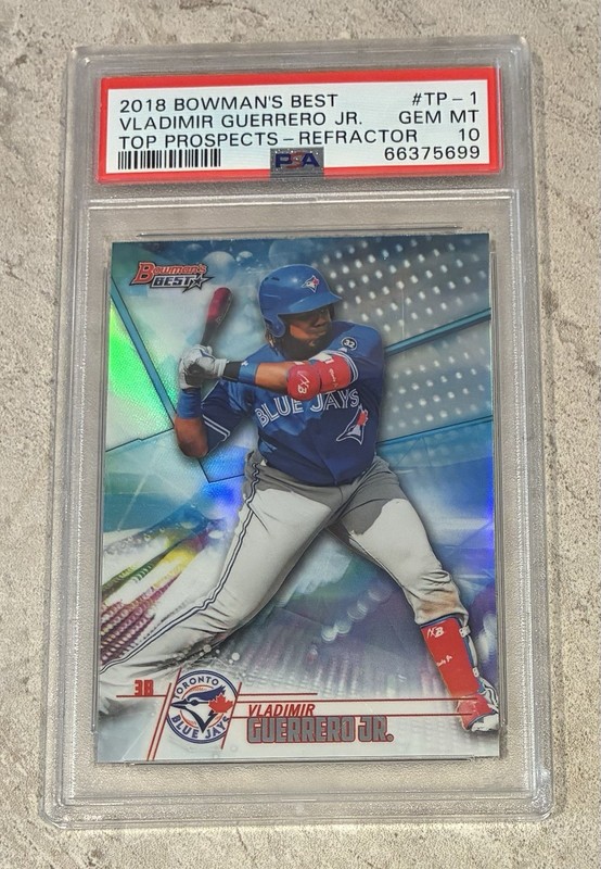 2018 Bowman's Best - Top Prospects Vladimir Guerrero Jr. #TP-1 Refractor PSA 10