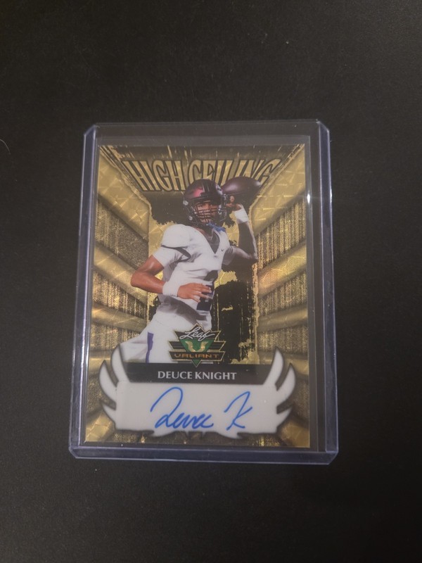 2024 Leaf Valiant Football Duece Knight High Ceiling Gold Vinyl Auto 1/1 Miss