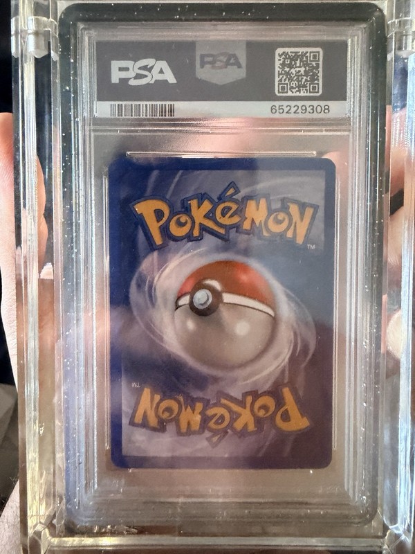Pokemon 2006 EX Dragon Frontiers #100 Charizard-Holo Gold Star PSA Mint 9 view 2