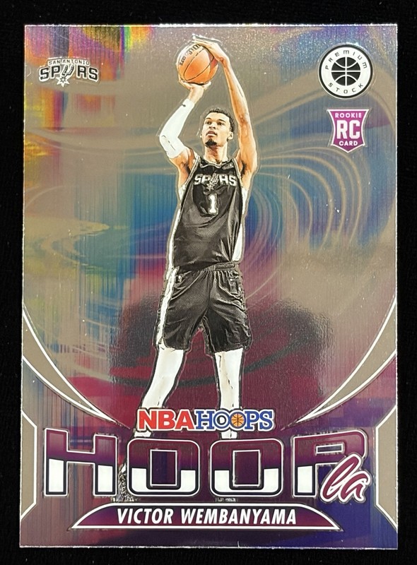 2023-24 NBA Hoops Premium Stock Victor Wembanyama RC Hoopla Silver Prizm #5 view 2