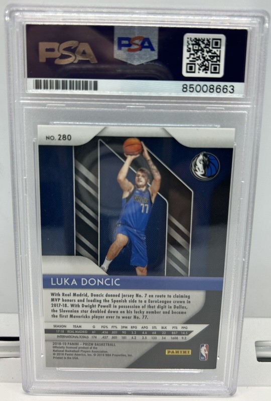 Luka Doncic 2018-19 Prizm #280 RC Rookie AUTO PSA/DNA Authentic Dallas Mavericks view 2