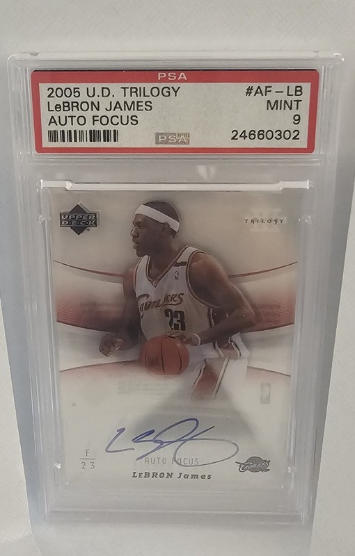 2005-06 Upper Deck Trilogy Auto Focus LeBron James #AF-LB PSA 9 POP 2