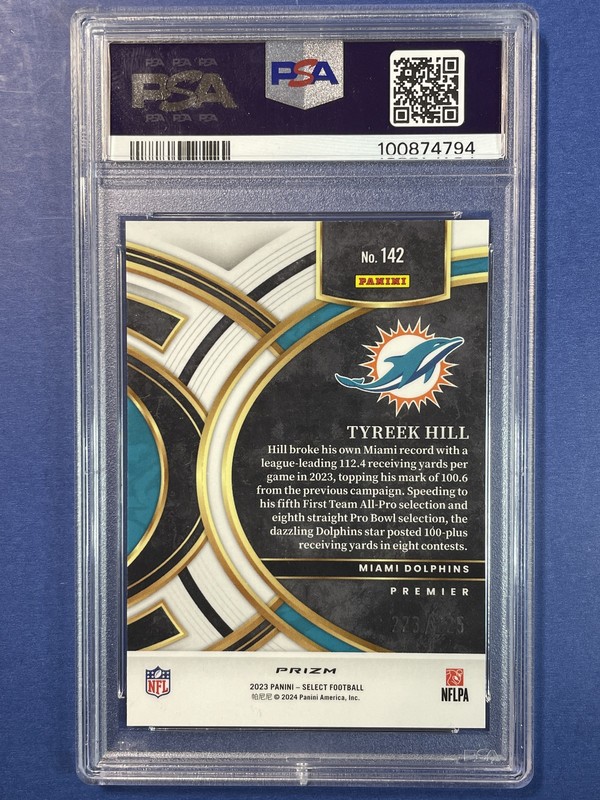 2023 Panini Select #142 Tyreek Hill Tri-Color Prizms /225 Miami Dolphins PSA 10 view 2