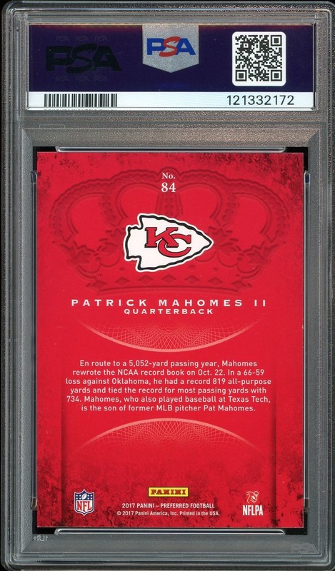 2017 Panini Crown Royale #84 Patrick Mahomes RC On Card PSA 10/10 Auto GEM MINT view 2
