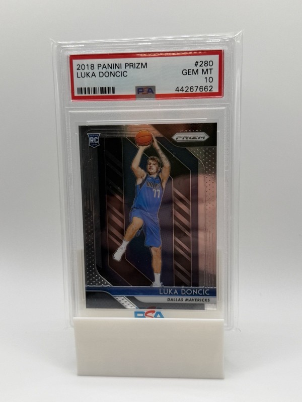 2018-19 Luka Doncic Panini Prizm #280 Dallas Mavericks RC Rookie PSA 10 MINT