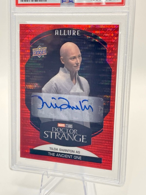 Marvel Allure Red Prism Auto TILDA SWINTON PSA Cert Autographed ANCIENT ONE view 2