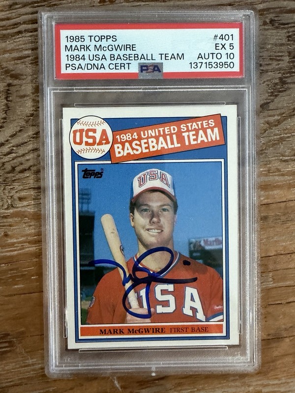 1985 Topps - Mark McGwire #401 (RC) PSA 5 / Auto 10