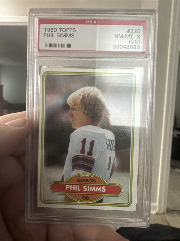 1980 Topps Phil Simms #225 RC Rookie Card Giants PSA 8 Nmt-Mt / NFL Vintage